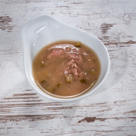 WILDES LAND CAT Thunfisch Soup - tuńczyk z cukinią i szpinakiem - zupa dla kota (80g) WILDES LAND CAT Thunfisch Soup - tuńczyk z cukinią i szpinakiem - zupa dla kota (80g)